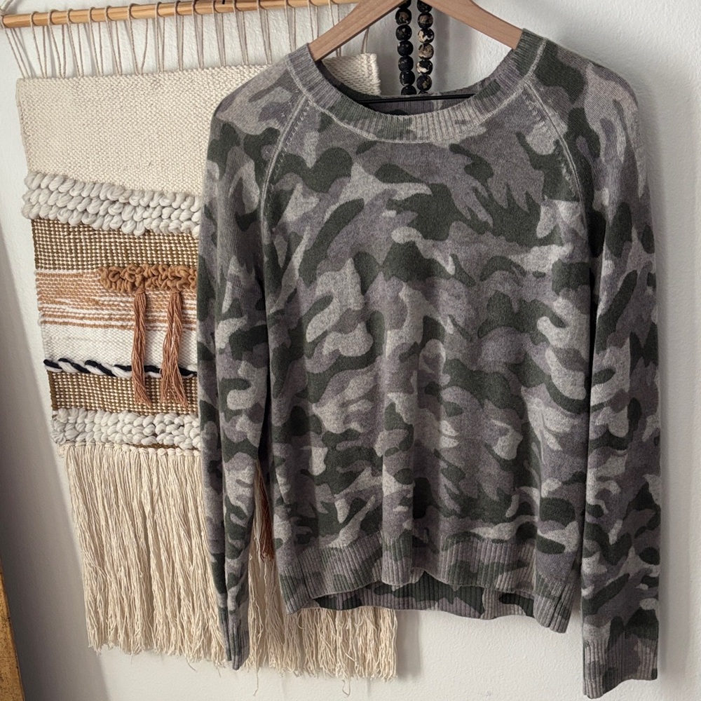 LIKE NEW CASHMERE BY AQUA